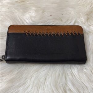 Rip And Repair Accordion Wallet